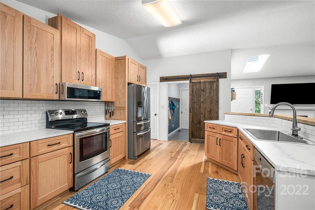 6 Pine Ridge Trail Arden, NC 28704 - Photo 11 of 31 Gallery Image 11