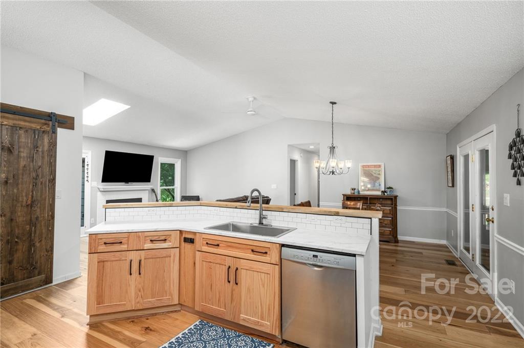 6 Pine Ridge Trail Arden, NC 28704 - Photo 12 of 31 Gallery Image 12