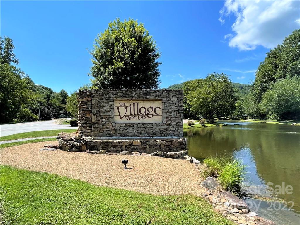 6 Pine Ridge Trail Arden, NC 28704 - Photo 2 of 31 Gallery Image 2