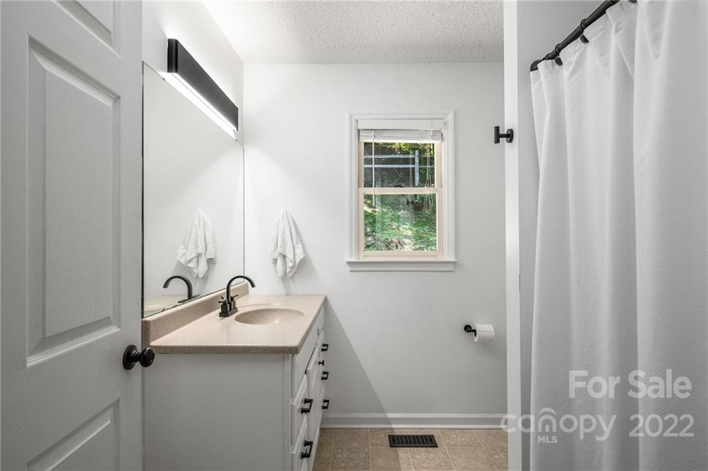 6 Pine Ridge Trail Arden, NC 28704 - Photo 23 of 31 Gallery Image 23