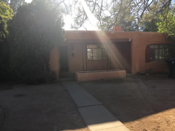 $269,000 | 309 Cardenas Drive Northeast, Albuquerque, NM 87108