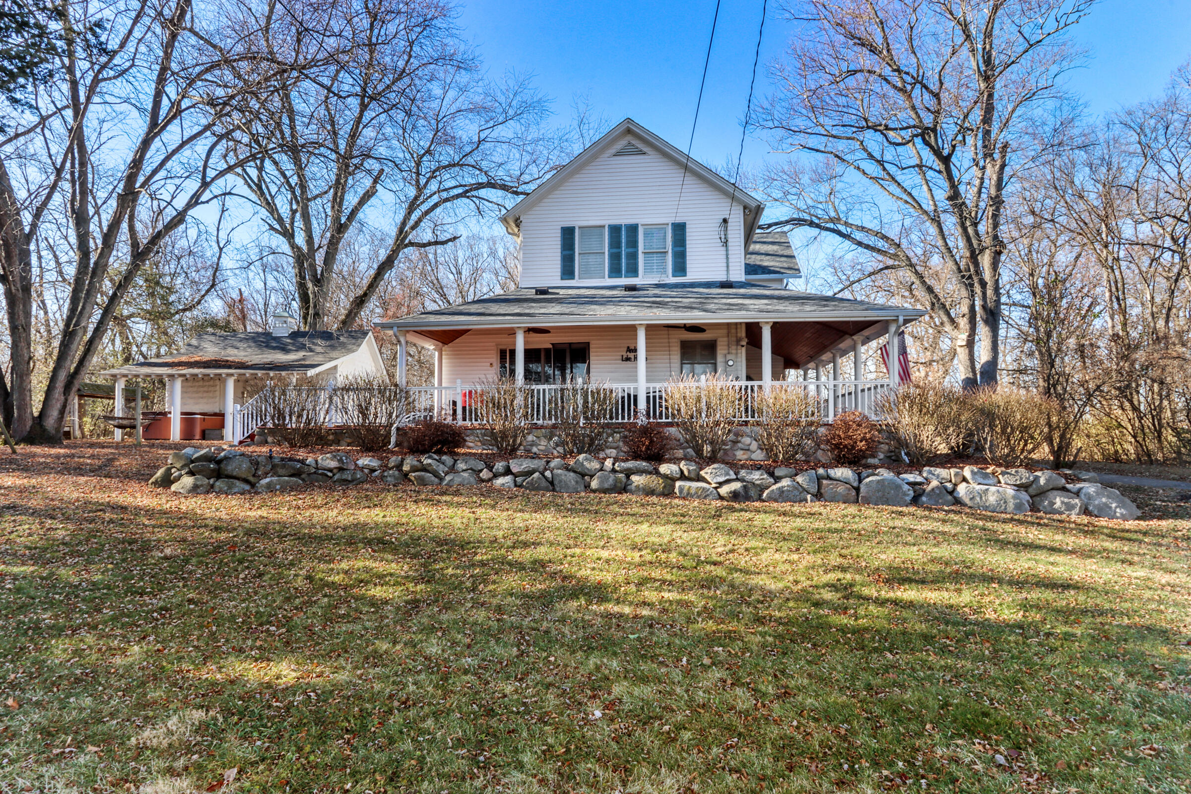 N1291 Tombeau Road, Bloomfield, WI 53128 Compass