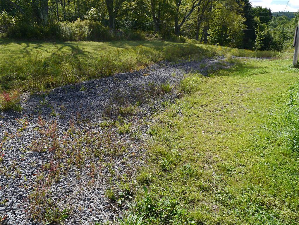 37 Old Hathaway Road Equinunk, PA 18417 - Photo 6 of 14