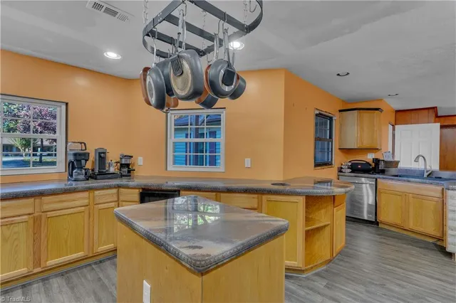 $250,000 | 677 Kennedy Country Drive, Asheboro, NC 27205