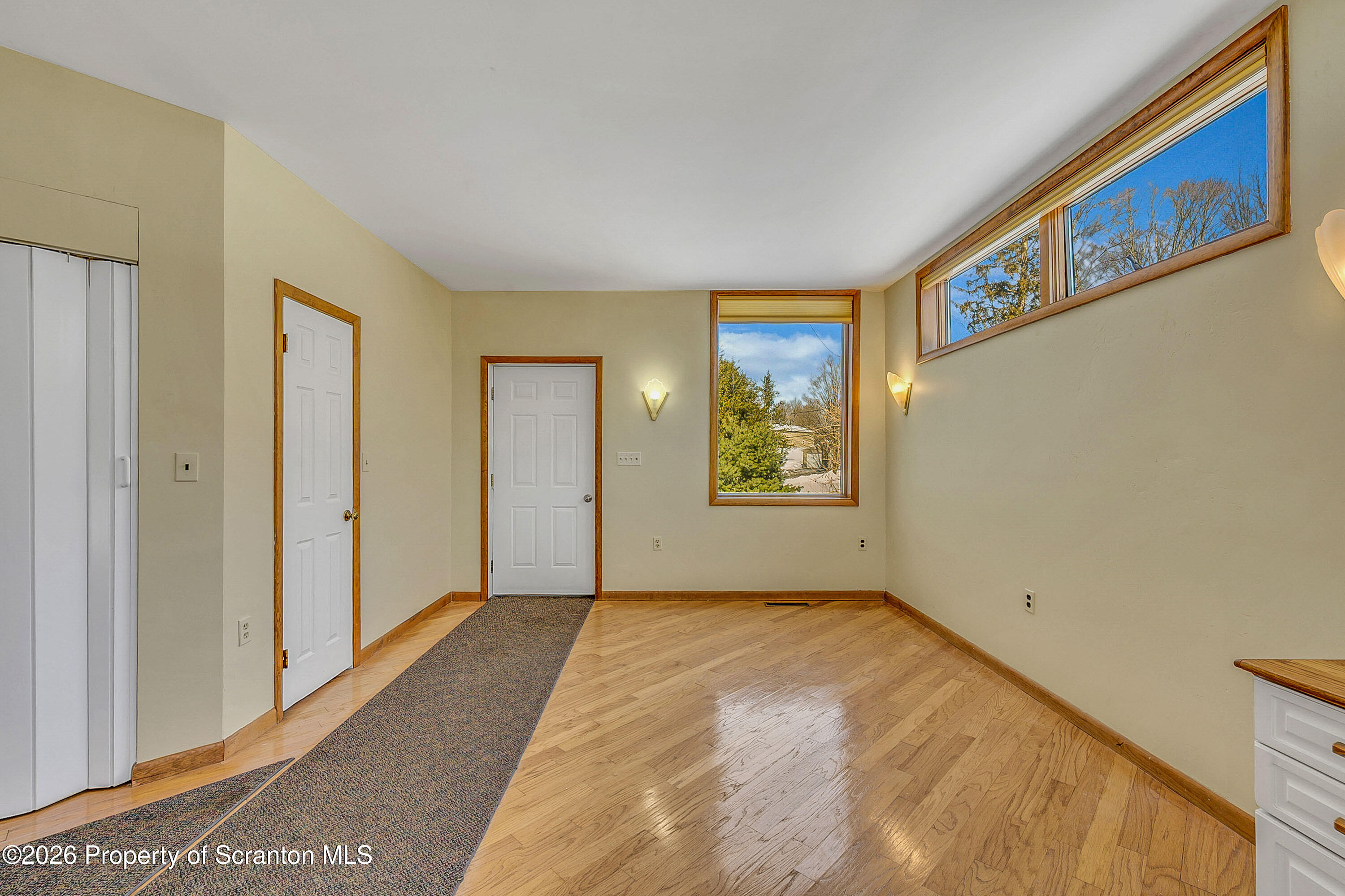 185 Gravity Road Lake Ariel, PA 18436 - Photo 12 of 84 9 (4)