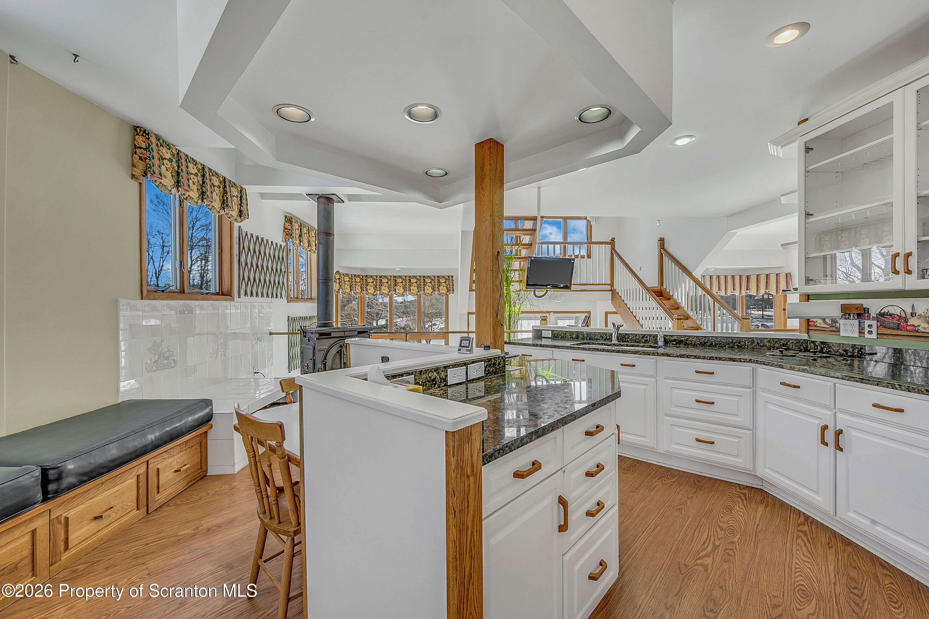 185 Gravity Road Lake Ariel, PA 18436 - Photo 13 of 84 9 (5)