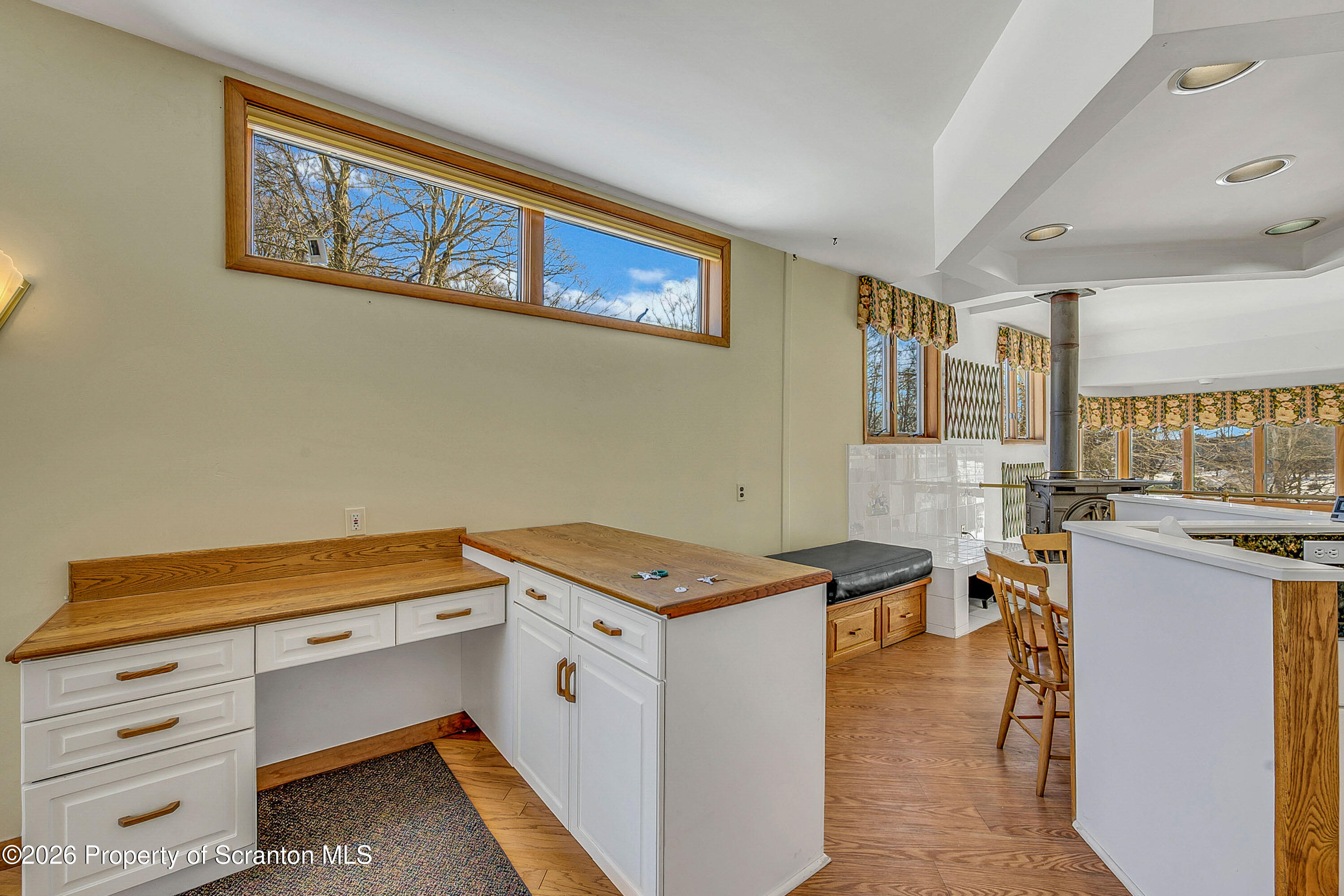 185 Gravity Road Lake Ariel, PA 18436 - Photo 14 of 84 9 (6)