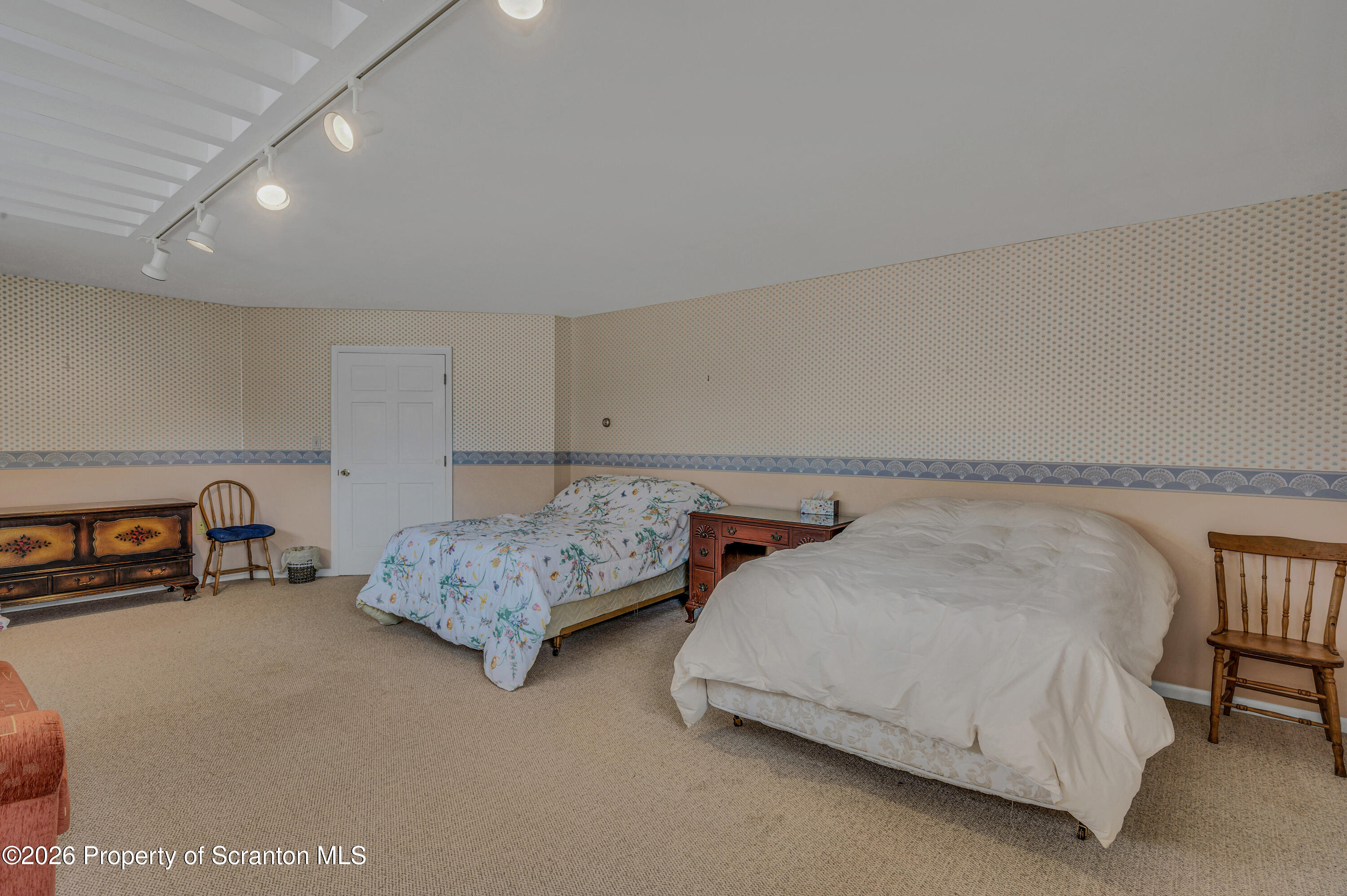 185 Gravity Road Lake Ariel, PA 18436 - Photo 45 of 84 13 (17)