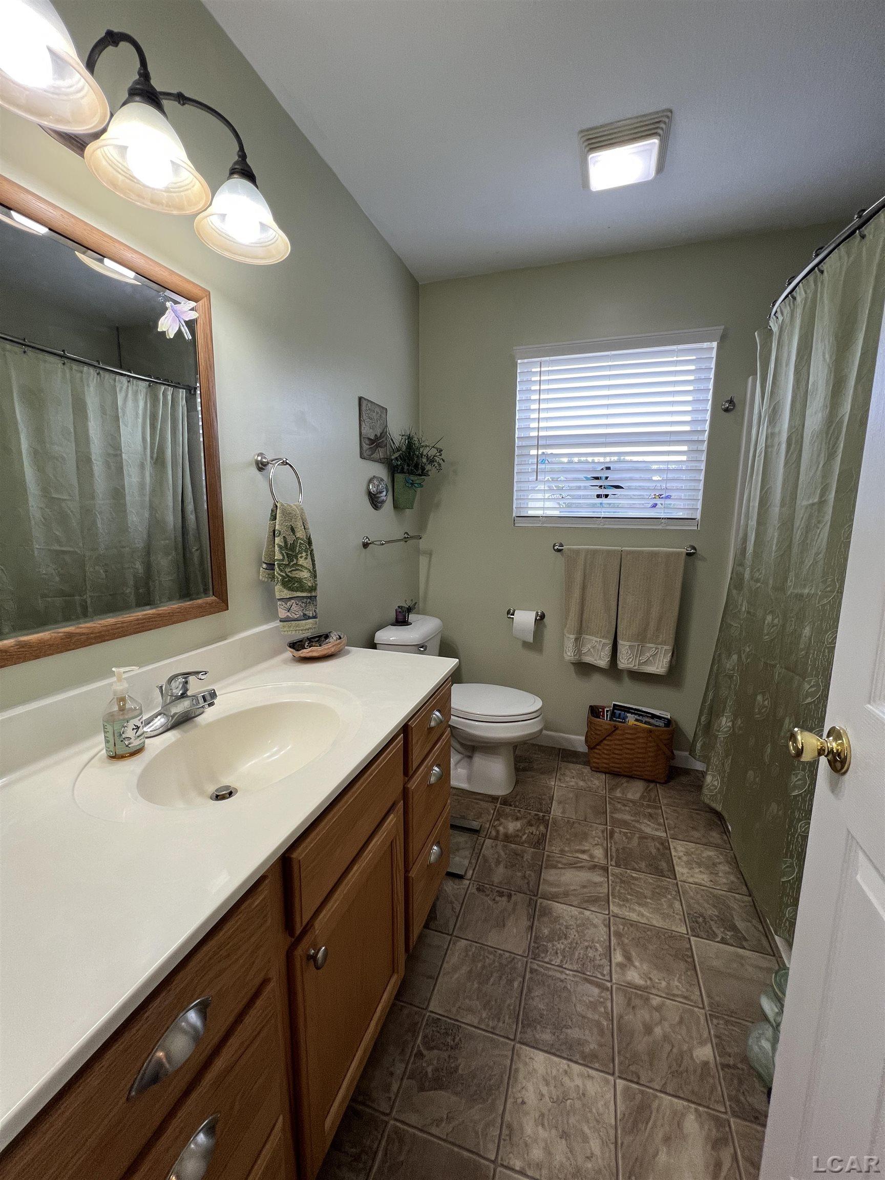 4126 Kopke Road Britton, MI 49229 - Photo 16 of 53 50171529-6e151a9f-1784-42c7-9842-b5da59230966.JPG