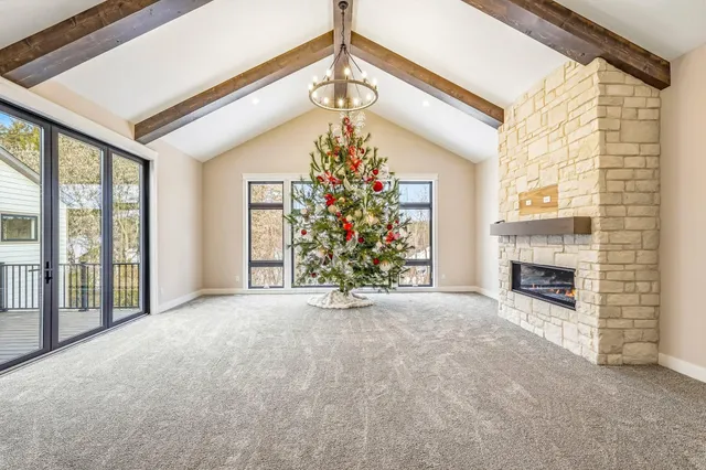 $1,670,000 | 1393 Fox Ridge Trail, Houlton, WI 54082