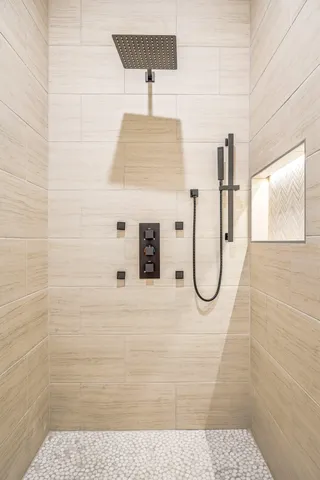 $1,670,000 | 1393 Fox Ridge Trail, Houlton, WI 54082