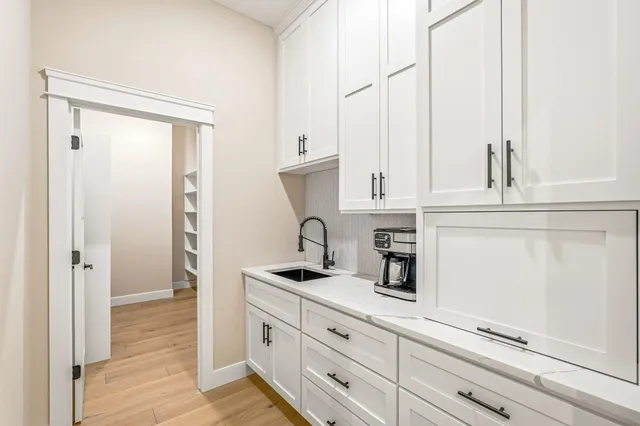 $1,670,000 | 1393 Fox Ridge Trail, Houlton, WI 54082