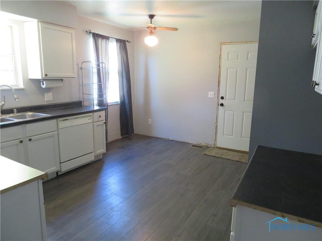 627 Rochelle Road Toledo, OH 43615 - Photo 8 of 21 Gallery Image 8