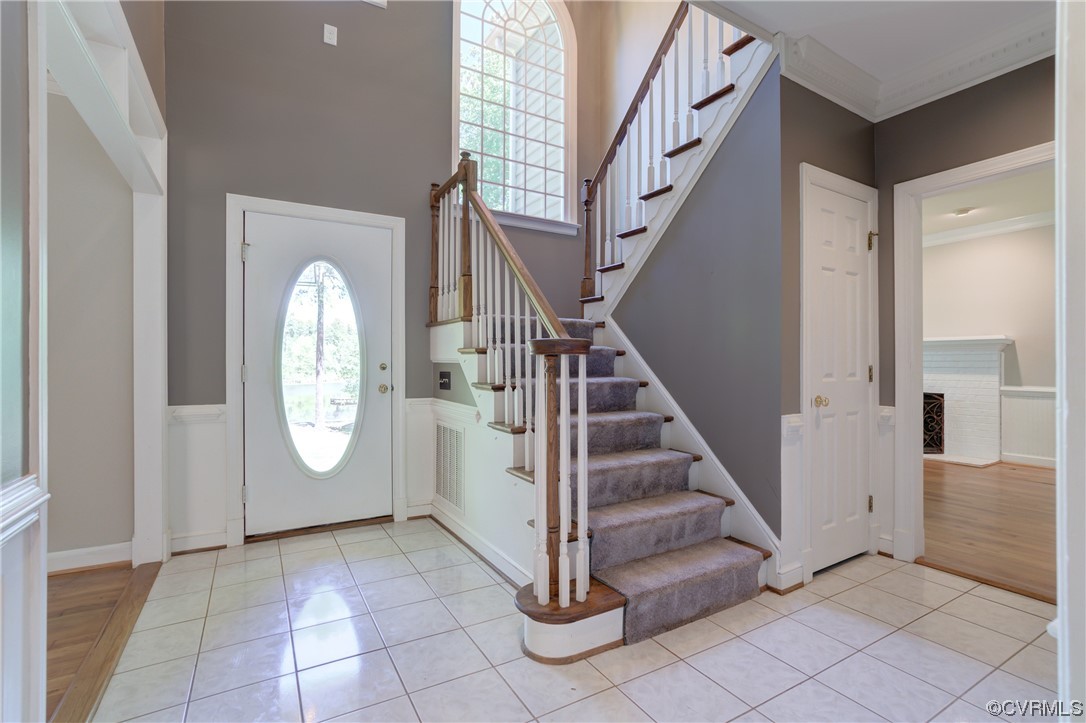 5101 Moseley Road Moseley, VA 23120 - Photo 12 of 46 a view of entryway and hall with a front door