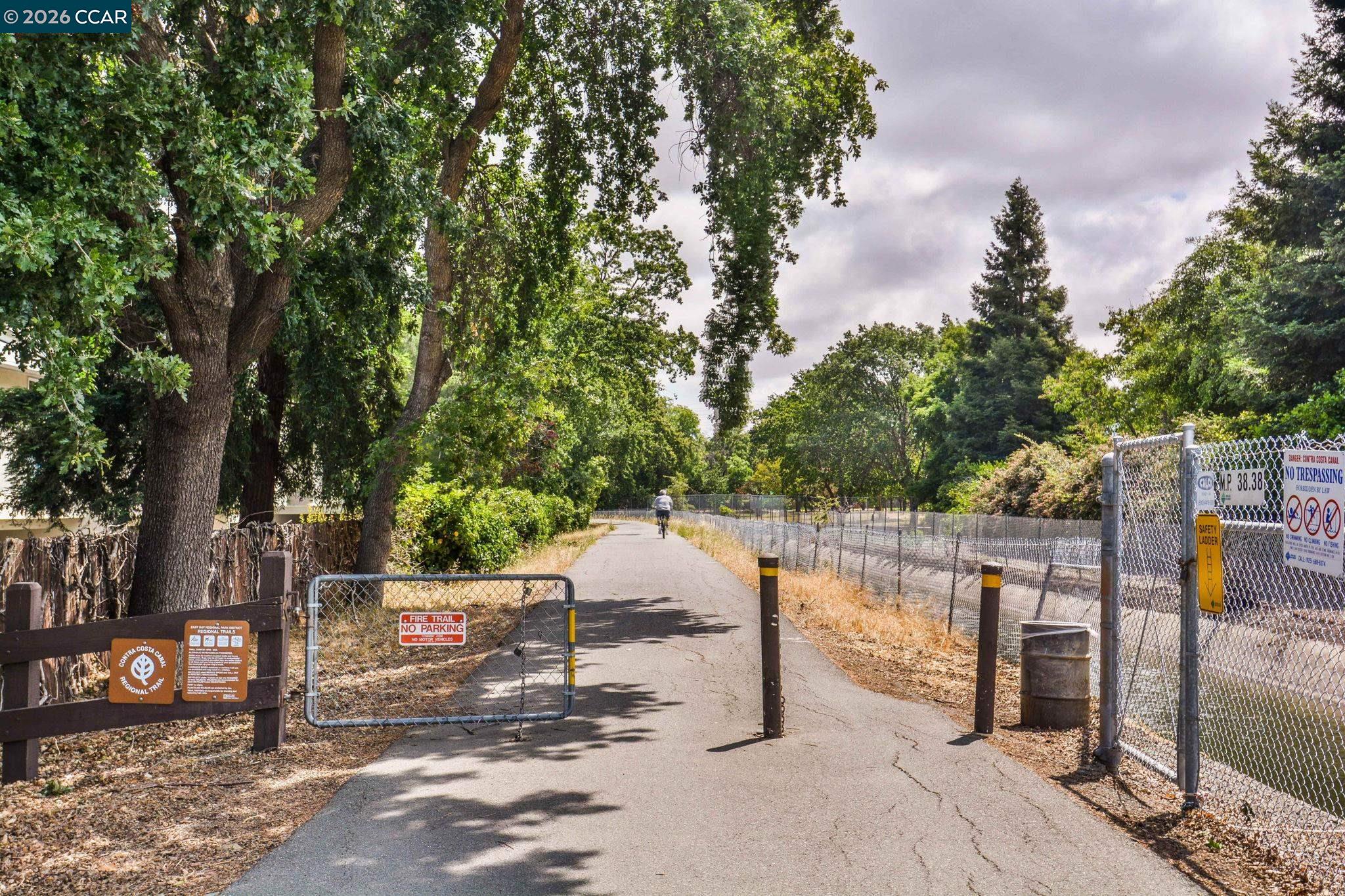 2586 Oak Road, Unit 130 Walnut Creek, CA 94597 - Photo 31 of 31 a view of a park with iron fence