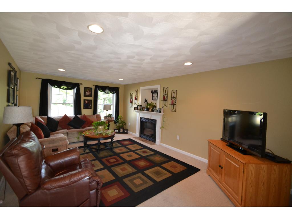 121 Spaulding Road Fremont, NH 03044 - Photo 8 of 33