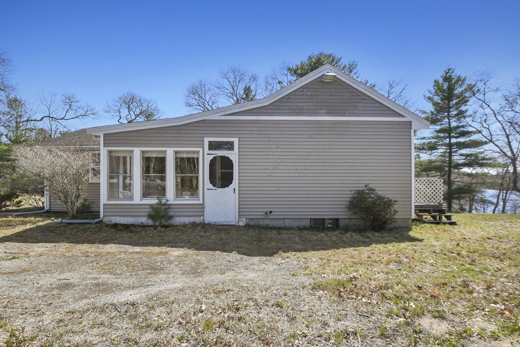272 Glen Charlie Road Wareham, MA 02538 - Photo 3 of 40