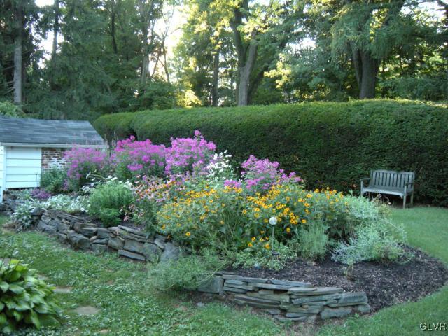 2325 Riverbend Road Allentown, PA 18103 - Photo 45 of 49 Gallery Image 45
