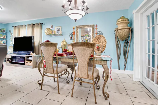 $450,000 | 524 Southwest 72nd Avenue, North Lauderdale, FL 33068