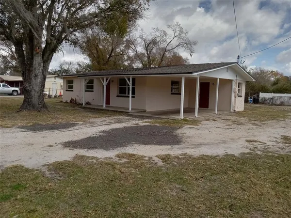 $2,050 | 10713 McIntosh Road, Thonotosassa, FL 33592