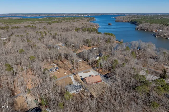 $399,000 | 130 Recreation Lane, Macon, NC 27551