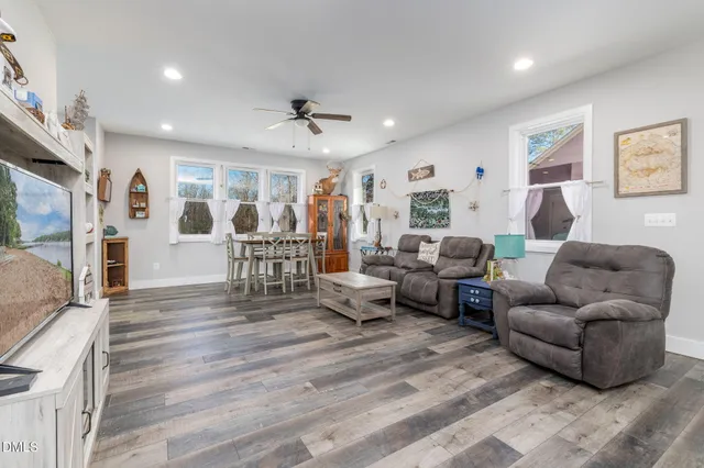 $399,000 | 130 Recreation Lane, Macon, NC 27551