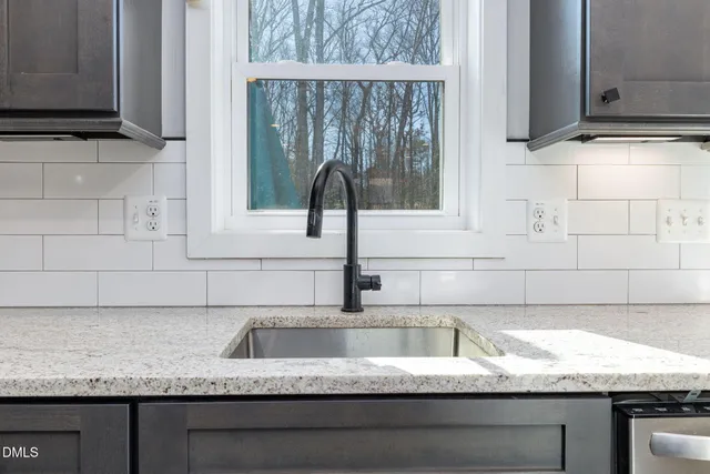 $399,000 | 130 Recreation Lane, Macon, NC 27551