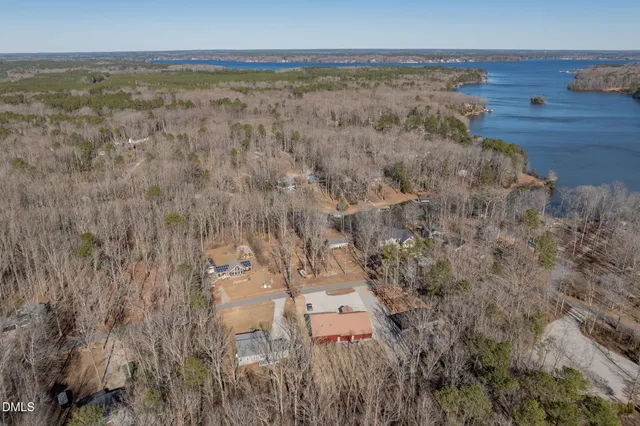 $399,000 | 130 Recreation Lane, Macon, NC 27551