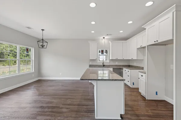 $329,000 | 909 Fairway Drive, New Ellenton, SC 29809