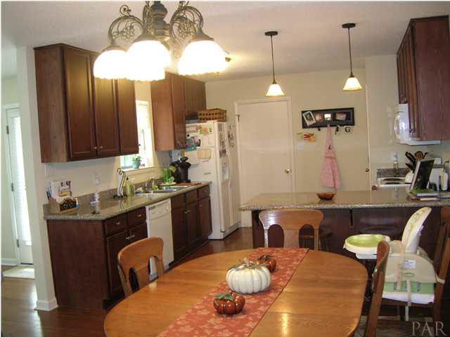 3580 Dunfries Road Pensacola, FL 32503 - Photo 5 of 25 Gallery Image 5