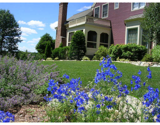 183 Randall Road Berlin, MA 01503 - Photo 4 of 5 Gallery Image 4