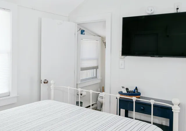 $385,000 | 3 Breakwater Court, Unit 1, Kennebunk, ME 04043