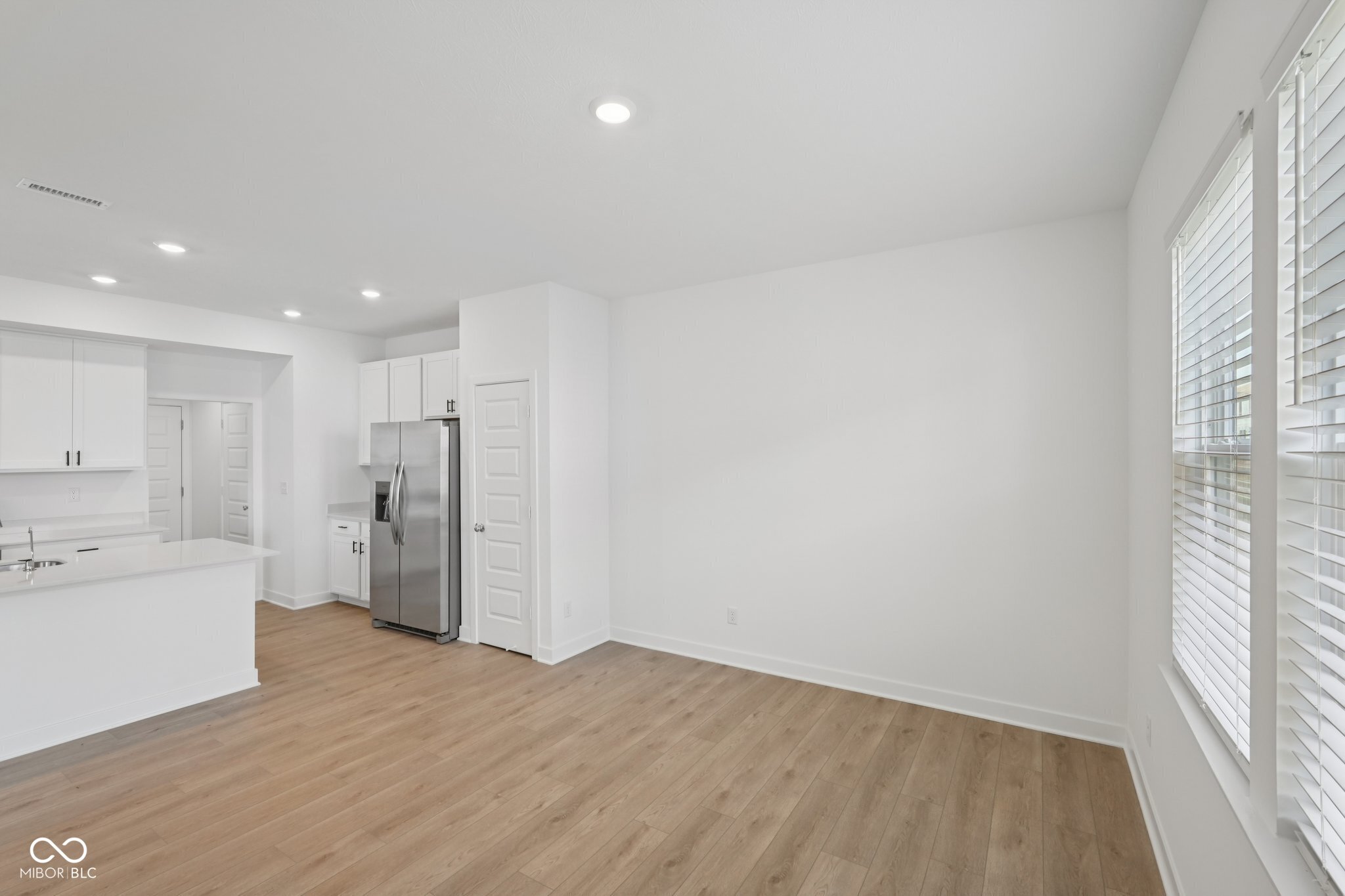 15246 Swallow Fls Way Fishers, IN 46037 - Photo 13 of 50