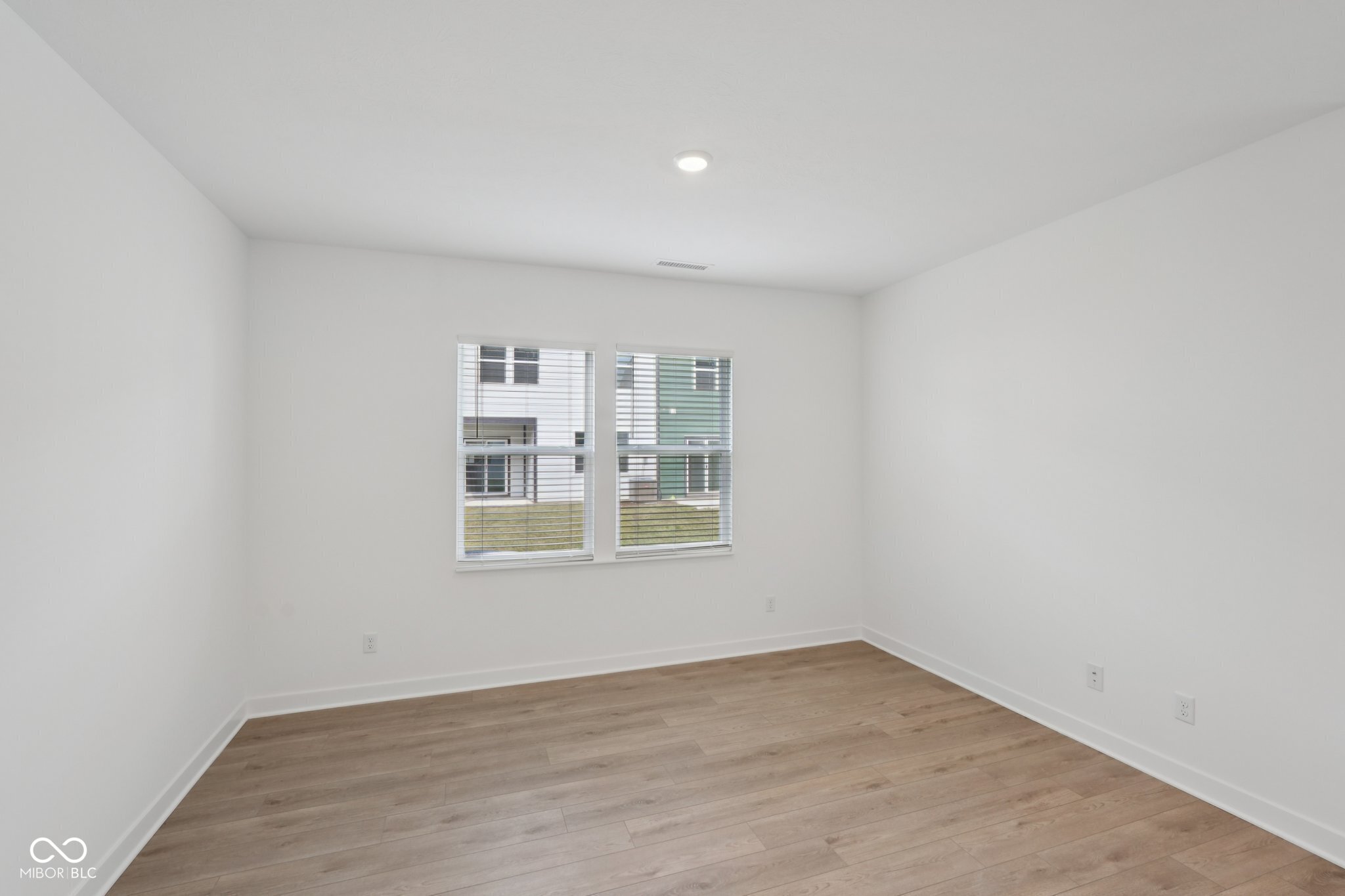 15246 Swallow Fls Way Fishers, IN 46037 - Photo 15 of 50