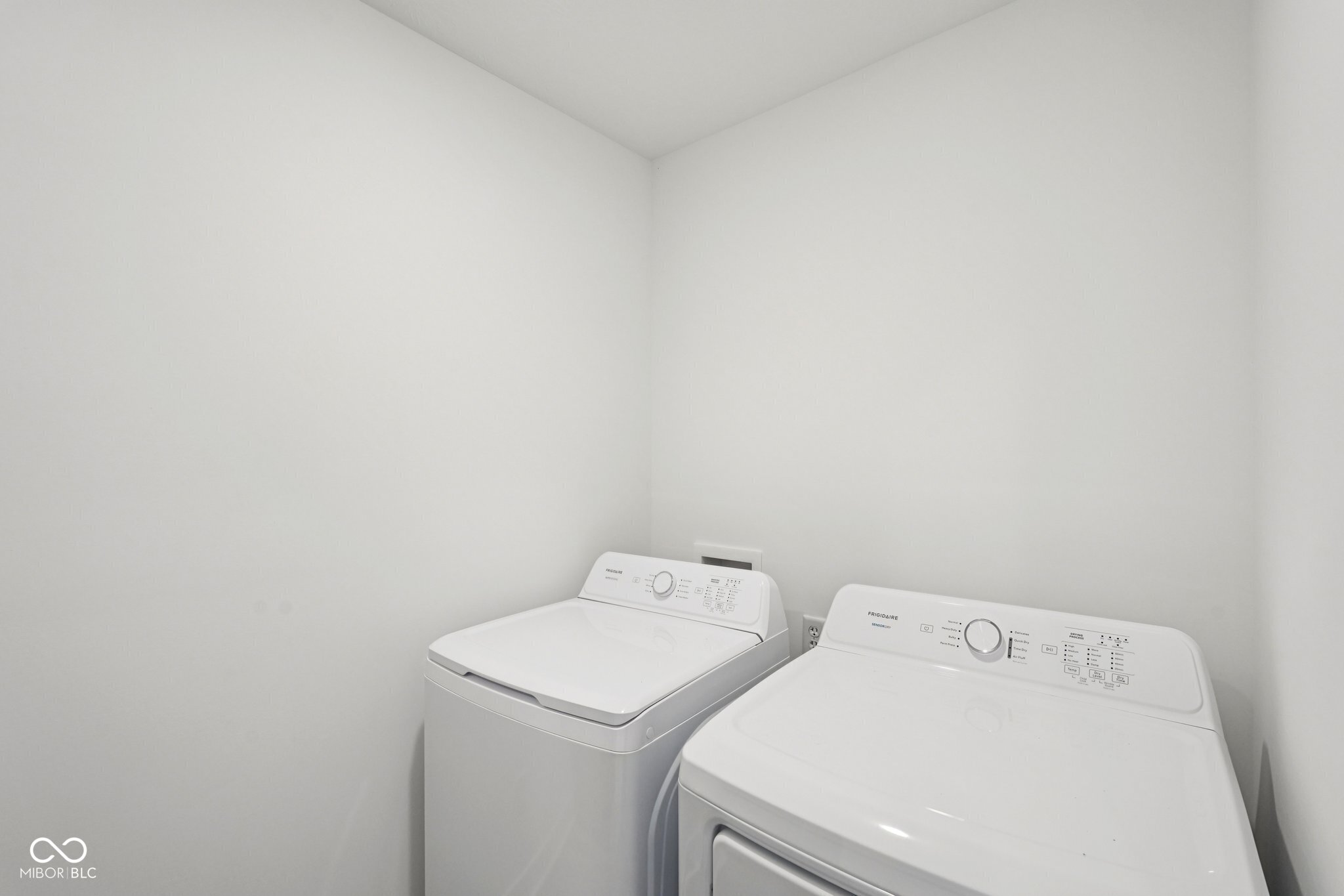 15246 Swallow Fls Way Fishers, IN 46037 - Photo 33 of 50