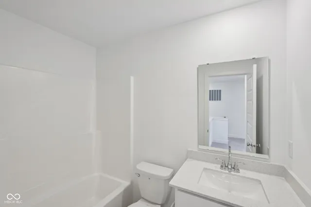 $2,775 | 15246 Swallow Fls Way, Fishers, IN 46037