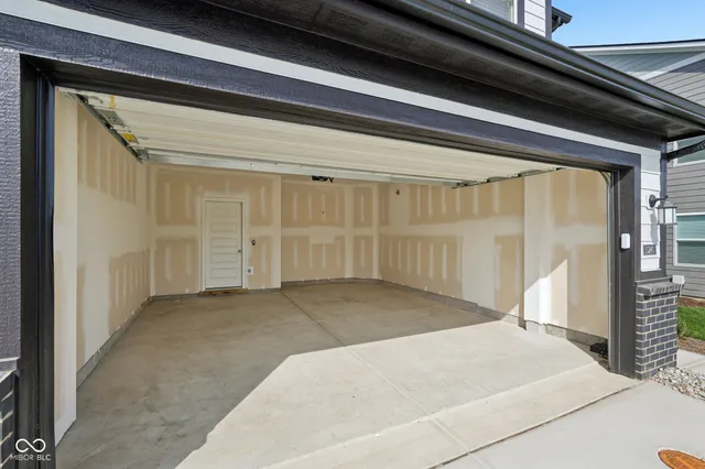 $2,775 | 15246 Swallow Fls Way, Fishers, IN 46037