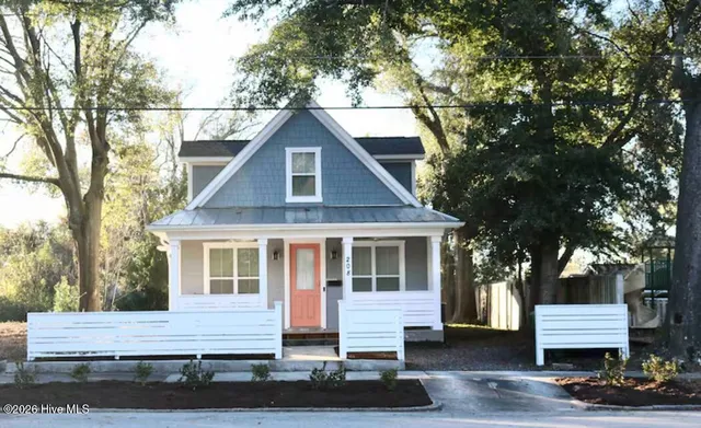 $399,000 | 208 Marstellar Street, Wilmington, NC 28401