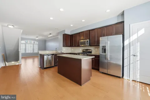 $2,700 | 14619 Featherstone Gate Drive, Woodbridge, VA 22191