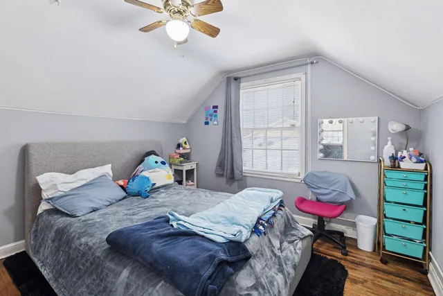 $305,000 | 3833 Noble Avenue North, Robbinsdale, MN 55422