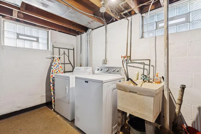 $305,000 | 3833 Noble Avenue North, Robbinsdale, MN 55422