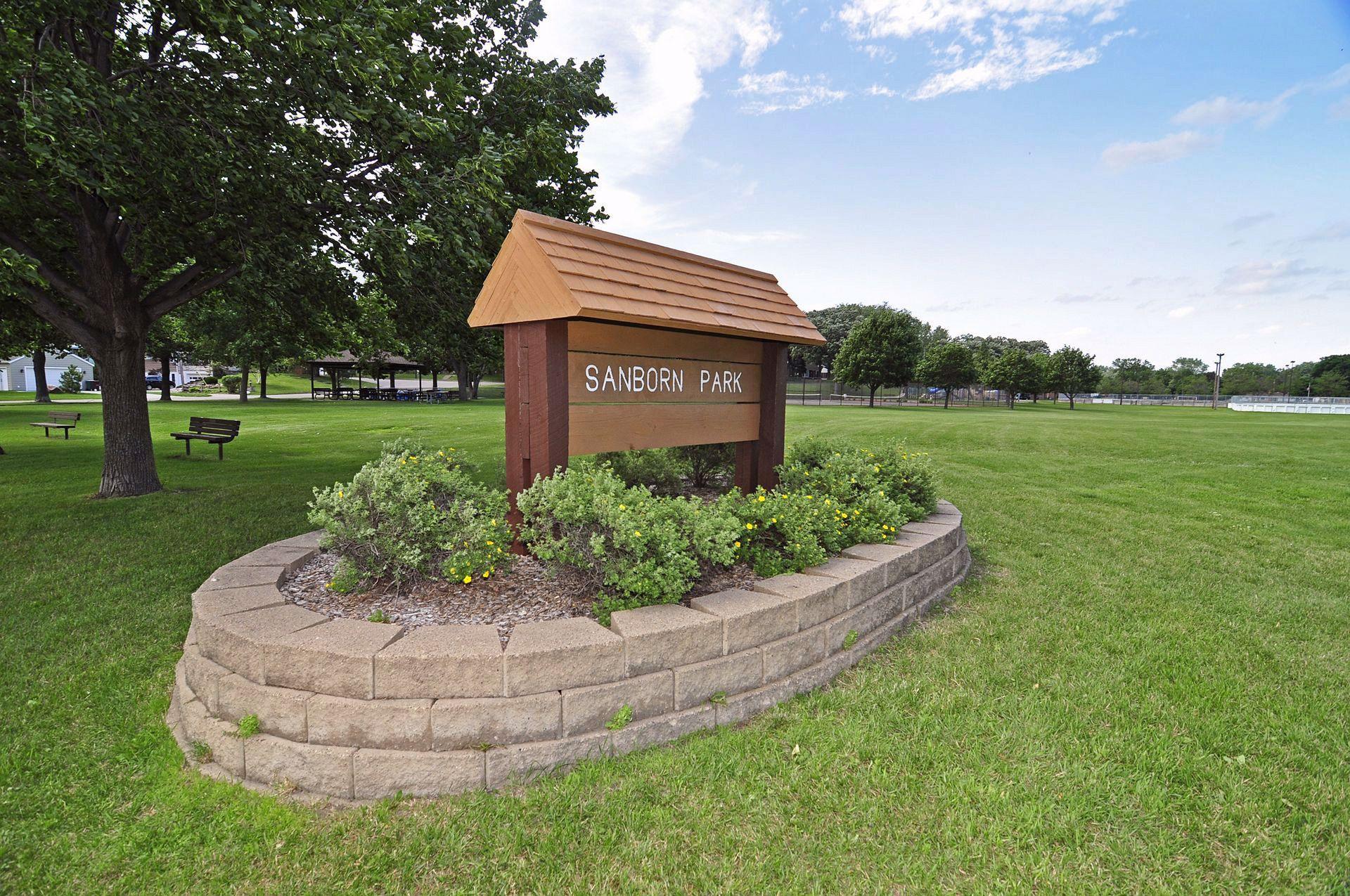 3833 Noble Avenue North Robbinsdale, MN 55422 - Photo 28 of 71