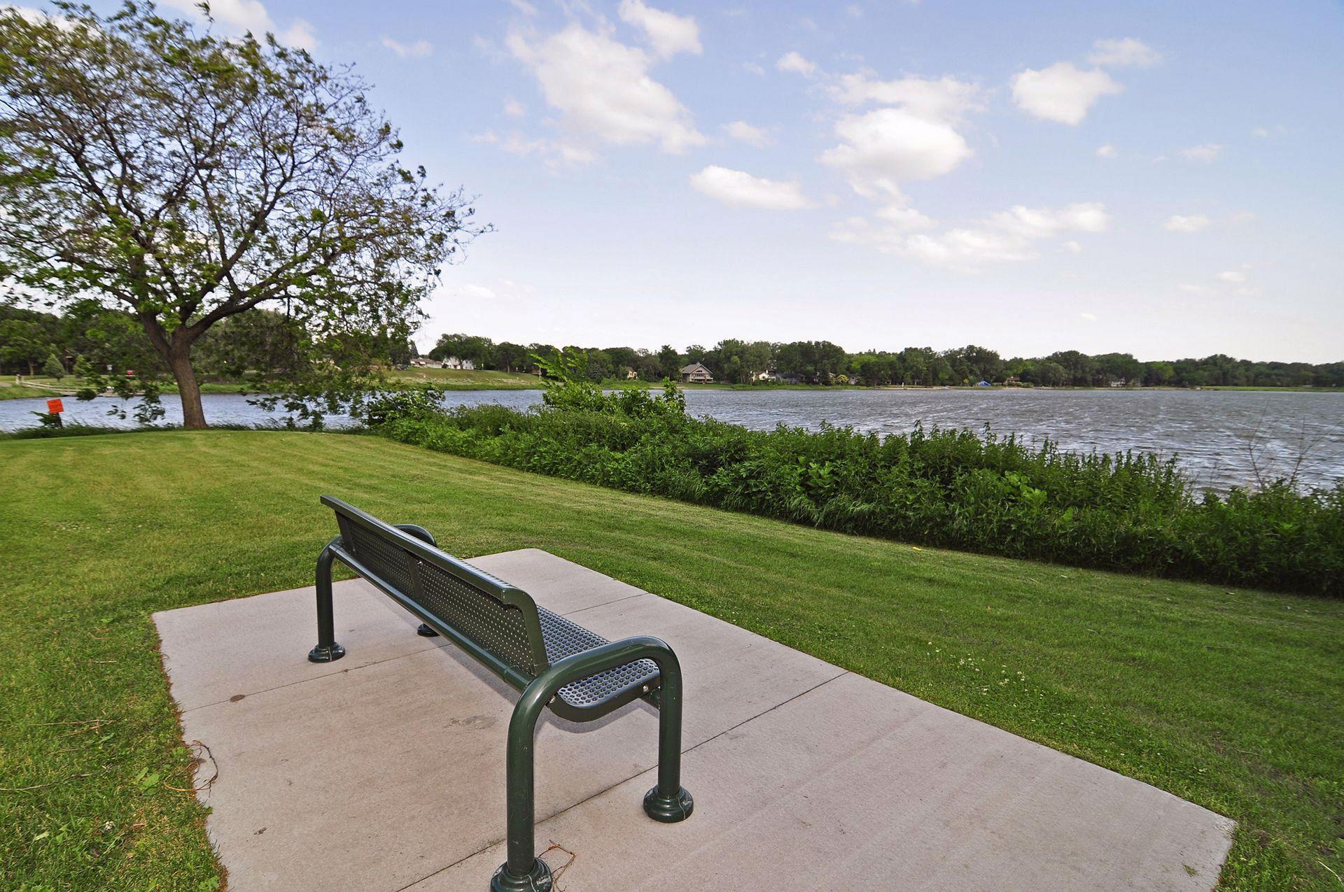 3833 Noble Avenue North Robbinsdale, MN 55422 - Photo 32 of 71