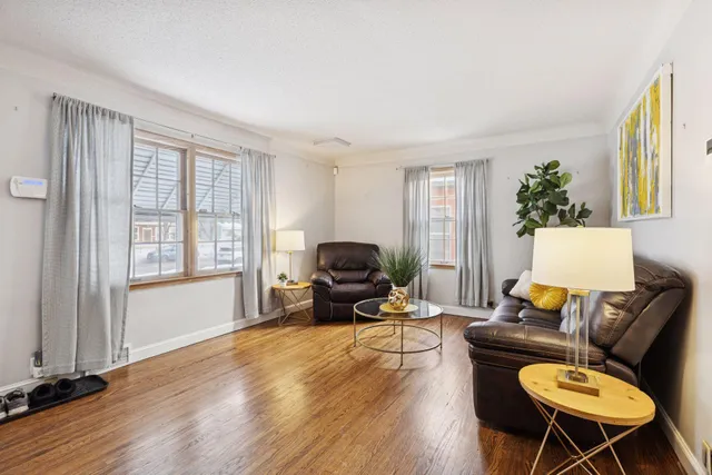 $305,000 | 3833 Noble Avenue North, Robbinsdale, MN 55422