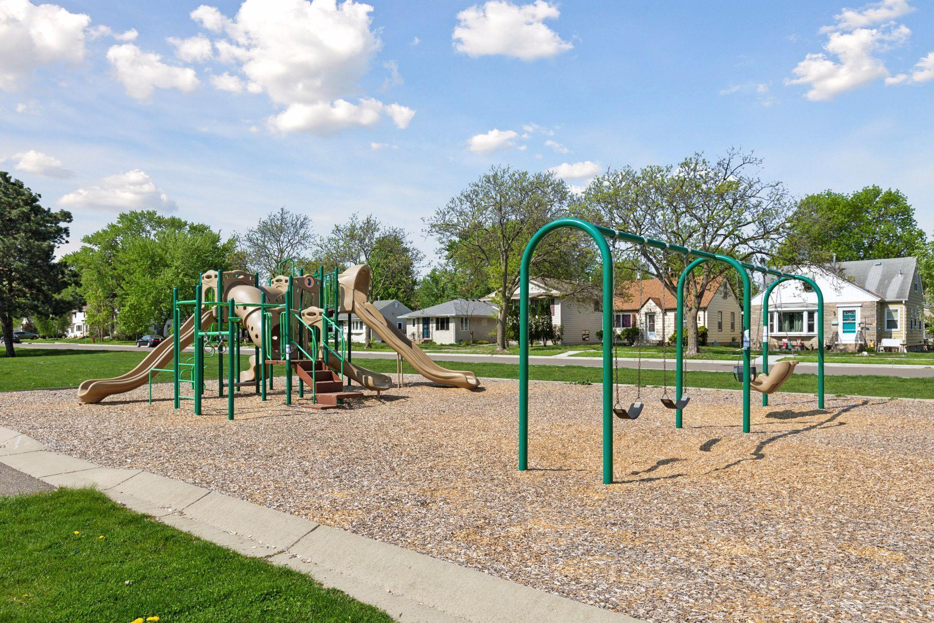 3833 Noble Avenue North Robbinsdale, MN 55422 - Photo 52 of 71