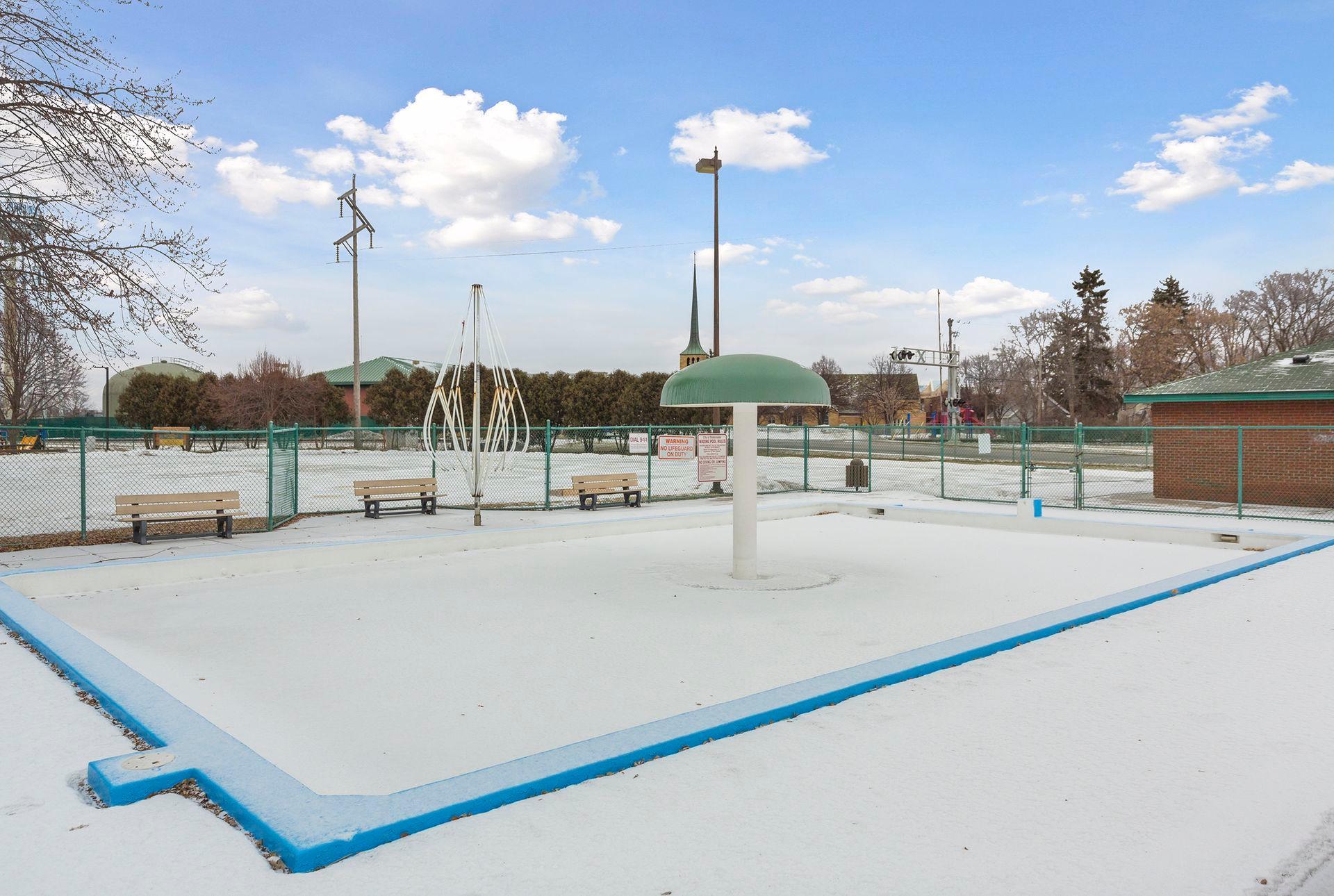 3833 Noble Avenue North Robbinsdale, MN 55422 - Photo 65 of 71