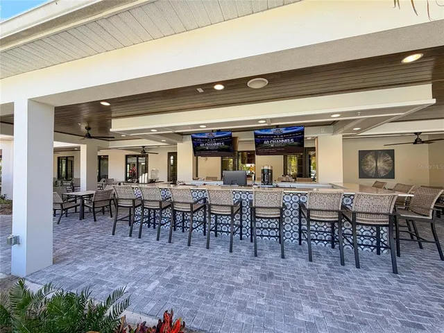 $2,300 | 17216 Mango Shay Court, Land O Lakes, FL 34638