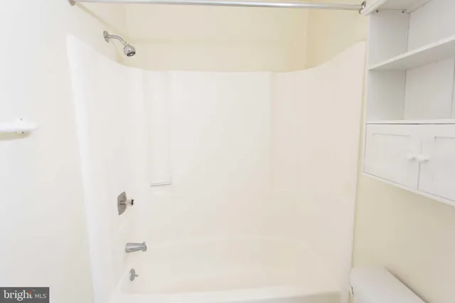 a view of walk in closet