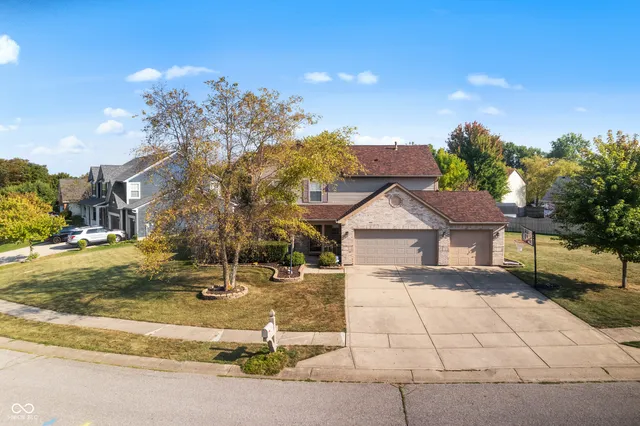 $2,200 | 7913 Meadow Bend Lane, Indianapolis, IN 46259