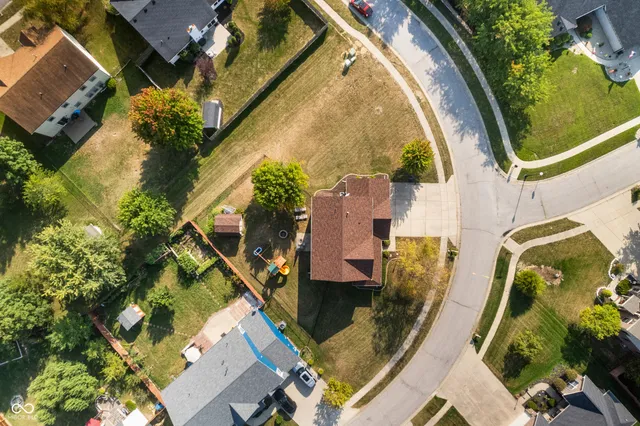 $2,200 | 7913 Meadow Bend Lane, Indianapolis, IN 46259